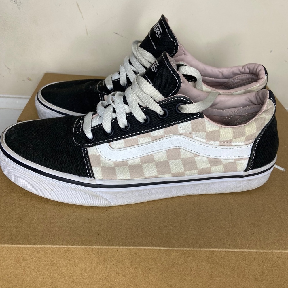 Vans Old Skool Checkerboard Skate Shoe